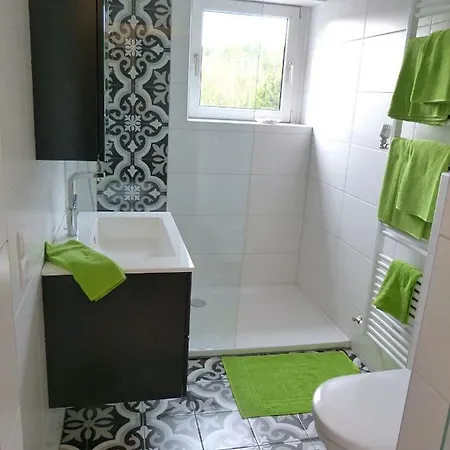 Kürmreuth Apartamento *